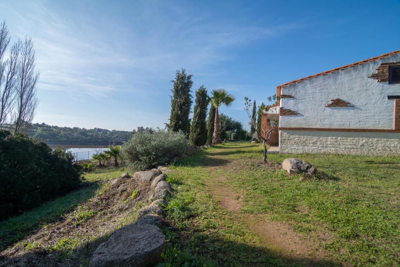 Hotel El Pueblo De Leo Badajoz Zewnętrze zdjęcie